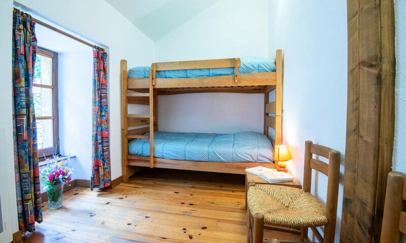 Gîte de France Gîte 4/6 personnes à malbosc 2 épis - - Les Bondons - 14