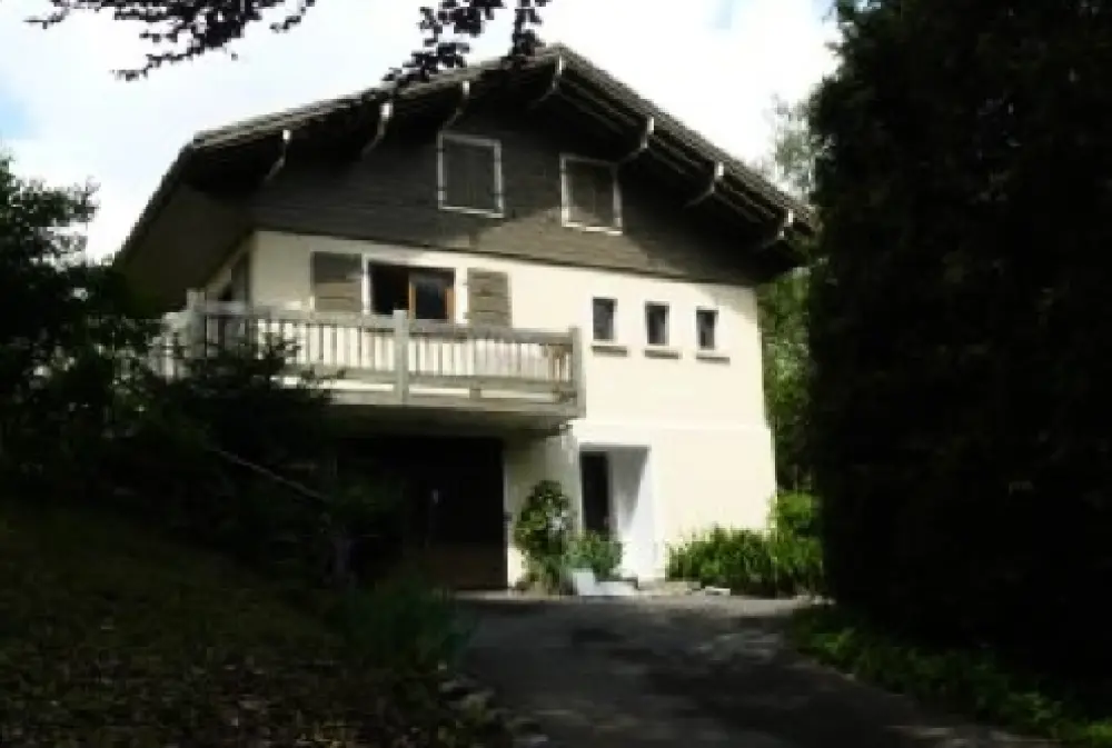 Chalet Hebert