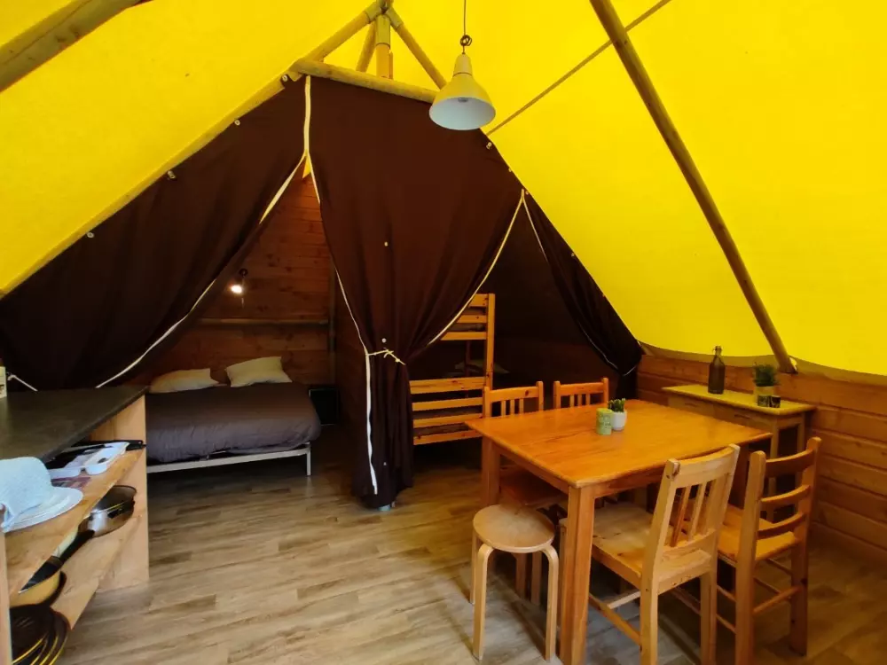 Camping Le Rouge Gorge4 étoiles★★★★