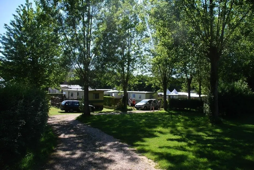 Camping de l'Orival 3 étoiles★★★