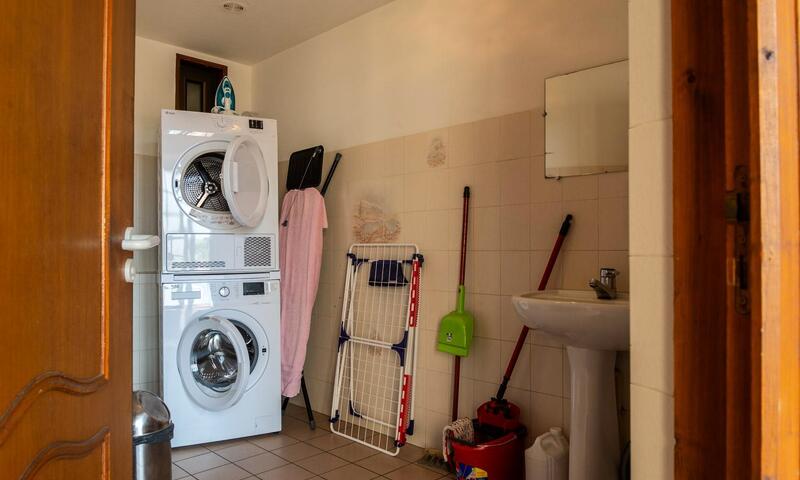 Gîte de France Bon aubrac pour 12 personnes 2 épis - - Les Hermaux - 22
