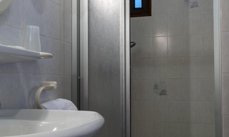 Gîte de France Bon aubrac pour 12 personnes 2 épis - - Les Hermaux - 40