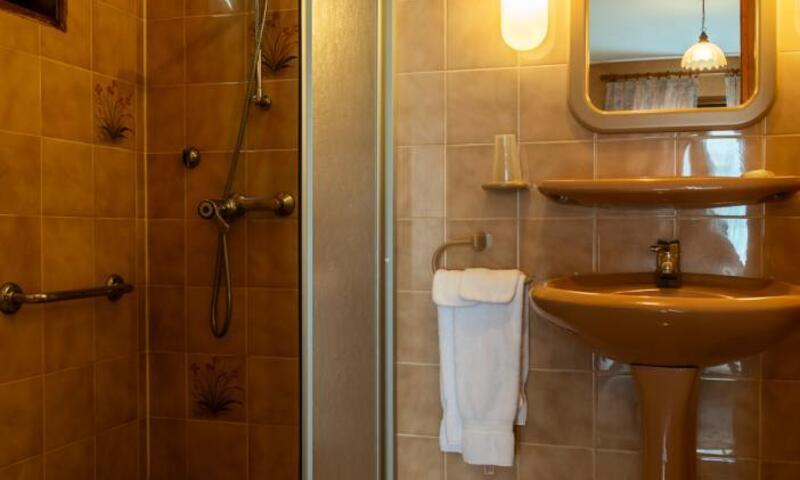 Gîte de France Bon aubrac pour 12 personnes 2 épis - - Les Hermaux - 25