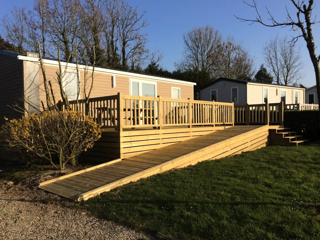 Camping Sunêlia L'Aiguille Creuse 4 étoiles★★★★