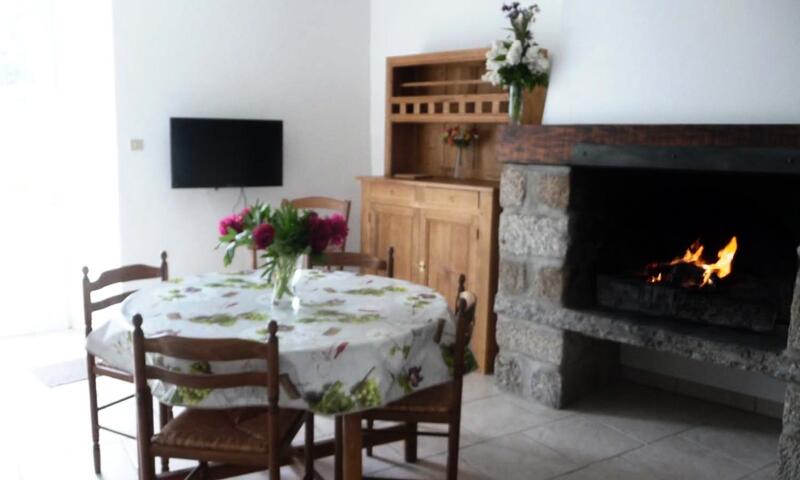 Gîte de France Le gîte aubrac, 4 personnes au bacon 2 épis - - Les Monts Verts - 3
