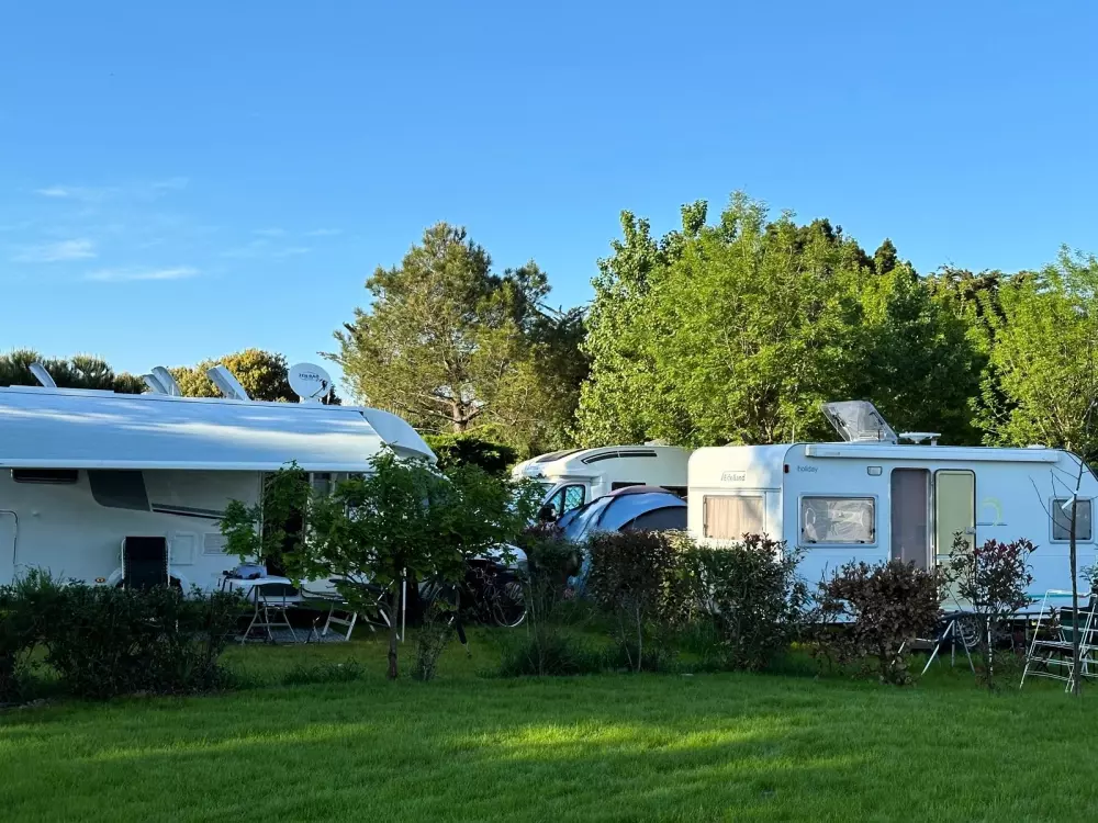 Camping de Prigny 3 étoiles★★★
