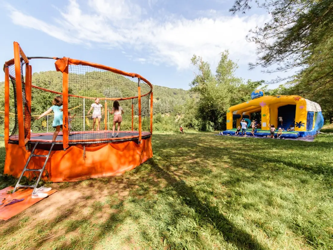 Flower Camping Mas de Champel 4 étoiles★★★★