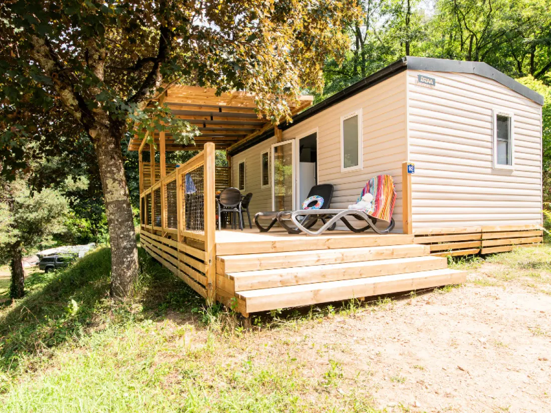 Flower Camping Mas de Champel 4 étoiles★★★★