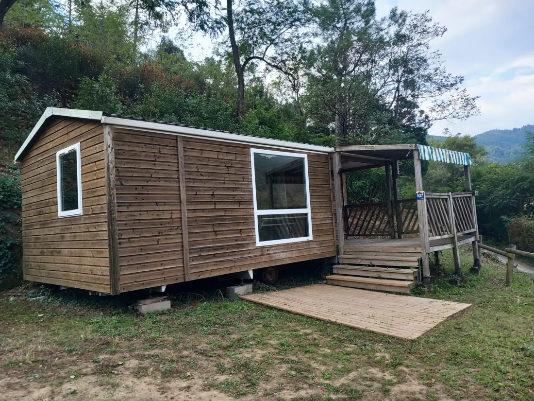 Flower Camping Mas de Champel 4 étoiles★★★★