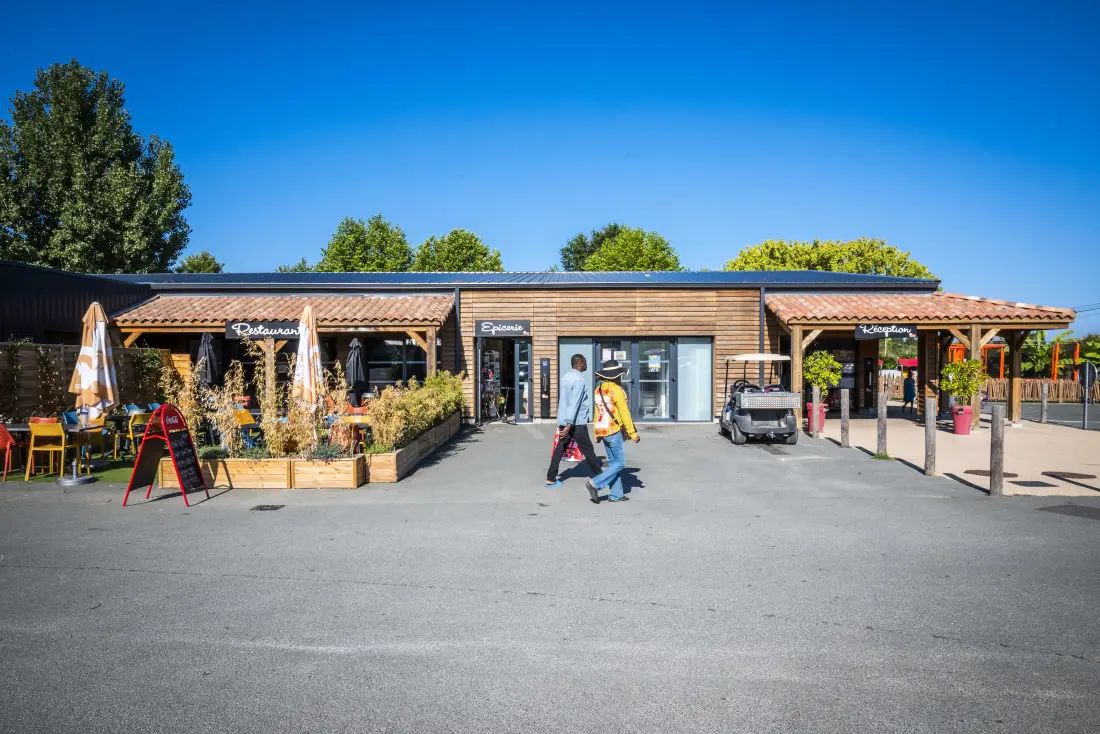 Camping Le Nid d'Été 4 étoiles★★★★