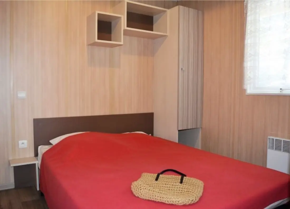 Camping Les Pirons 5 étoiles★★★★★