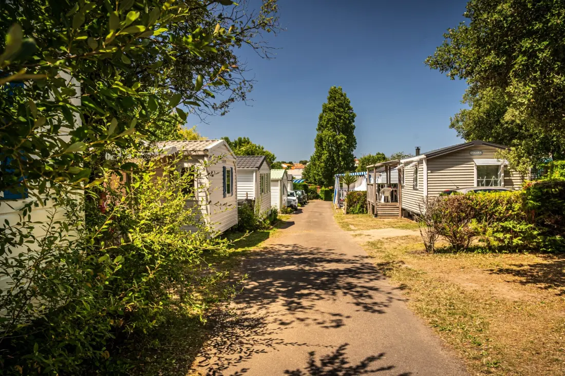Camping Les Pirons 5 étoiles★★★★★