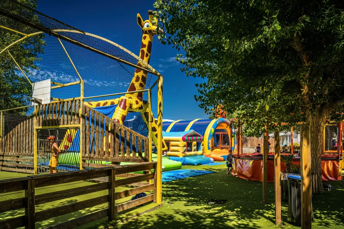Camping Les Pirons 5 étoiles★★★★★
