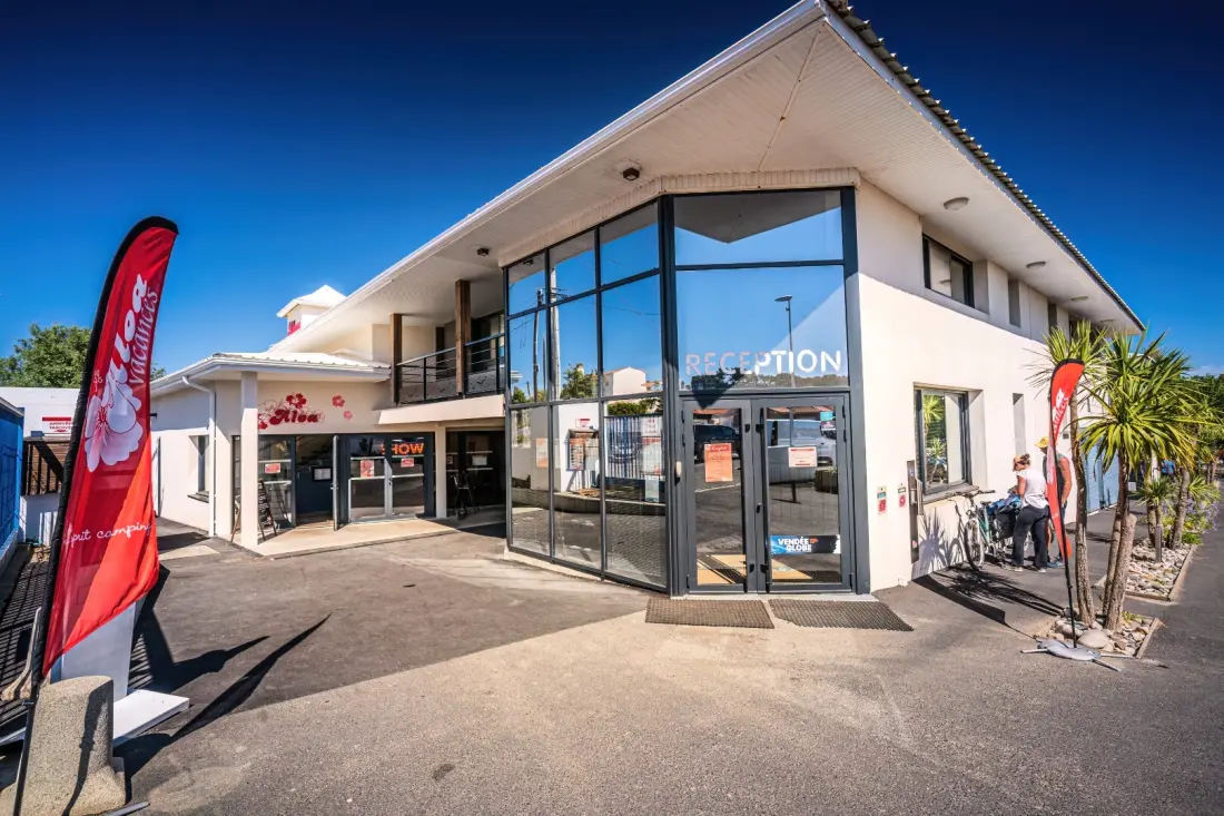 Camping Les Pirons 5 étoiles★★★★★