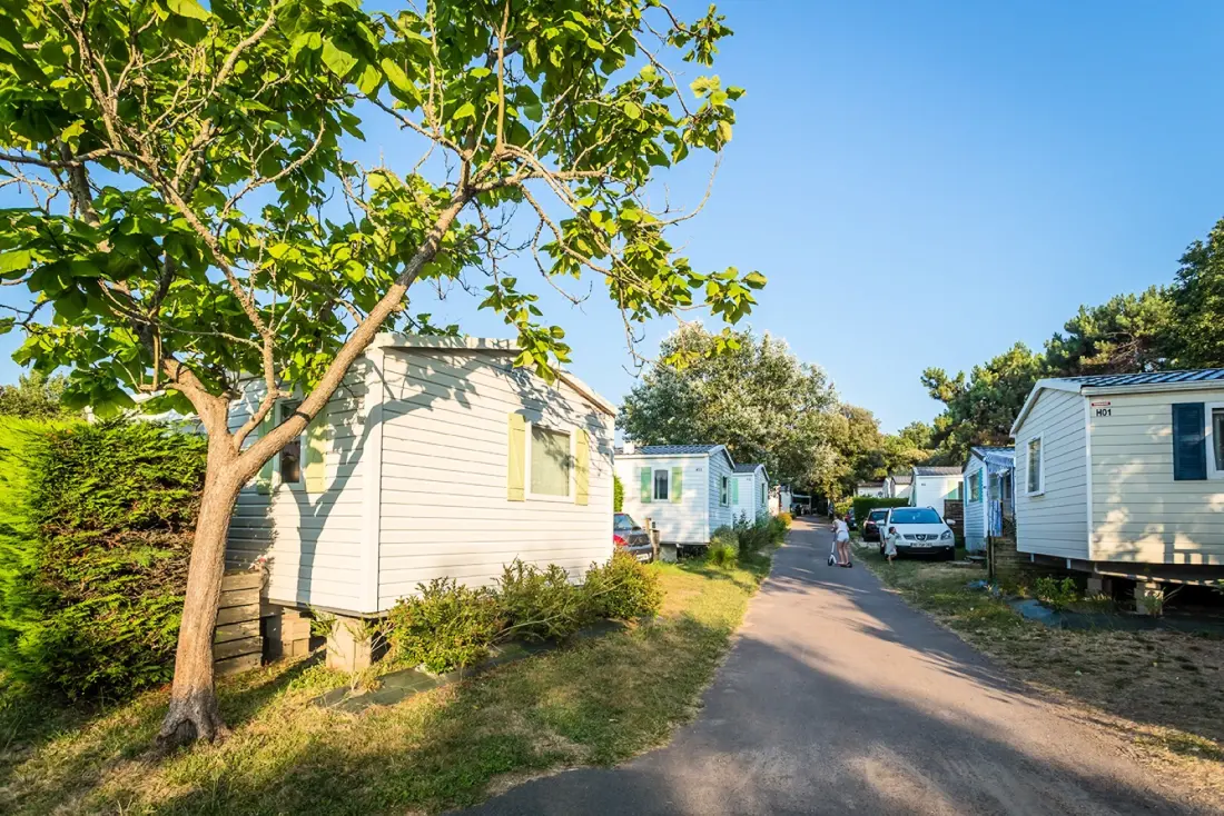 Camping Les Pirons 5 étoiles★★★★★