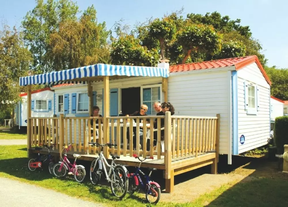 Camping Les Pirons 5 étoiles★★★★★