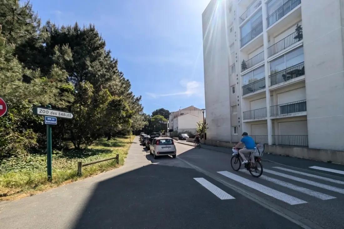 Appartement Douillet Et Facile D'accès (parking)