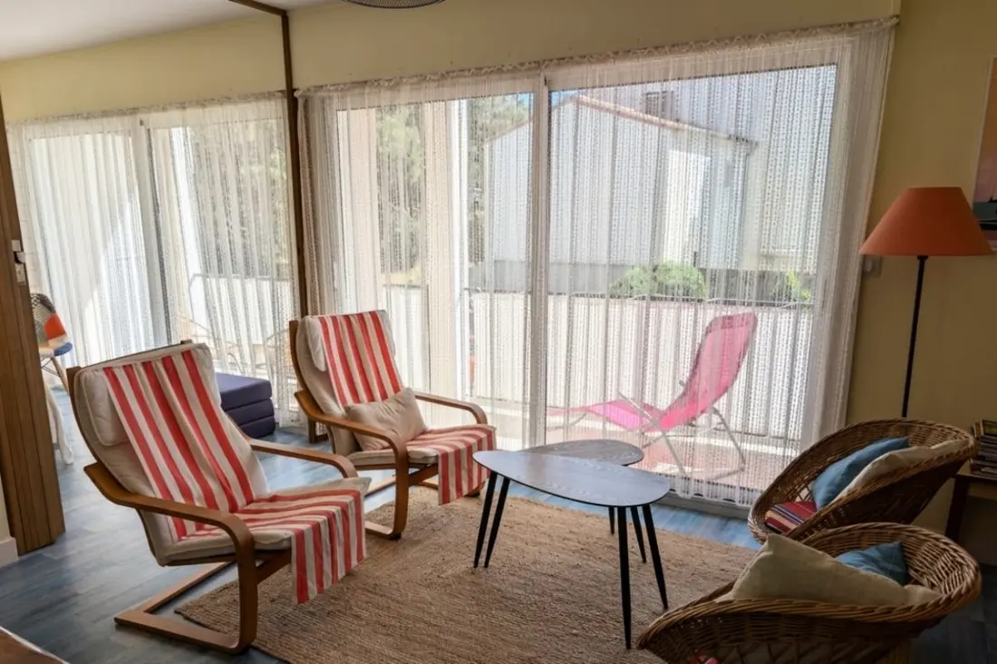Appartement Douillet Et Facile D'accès (parking)