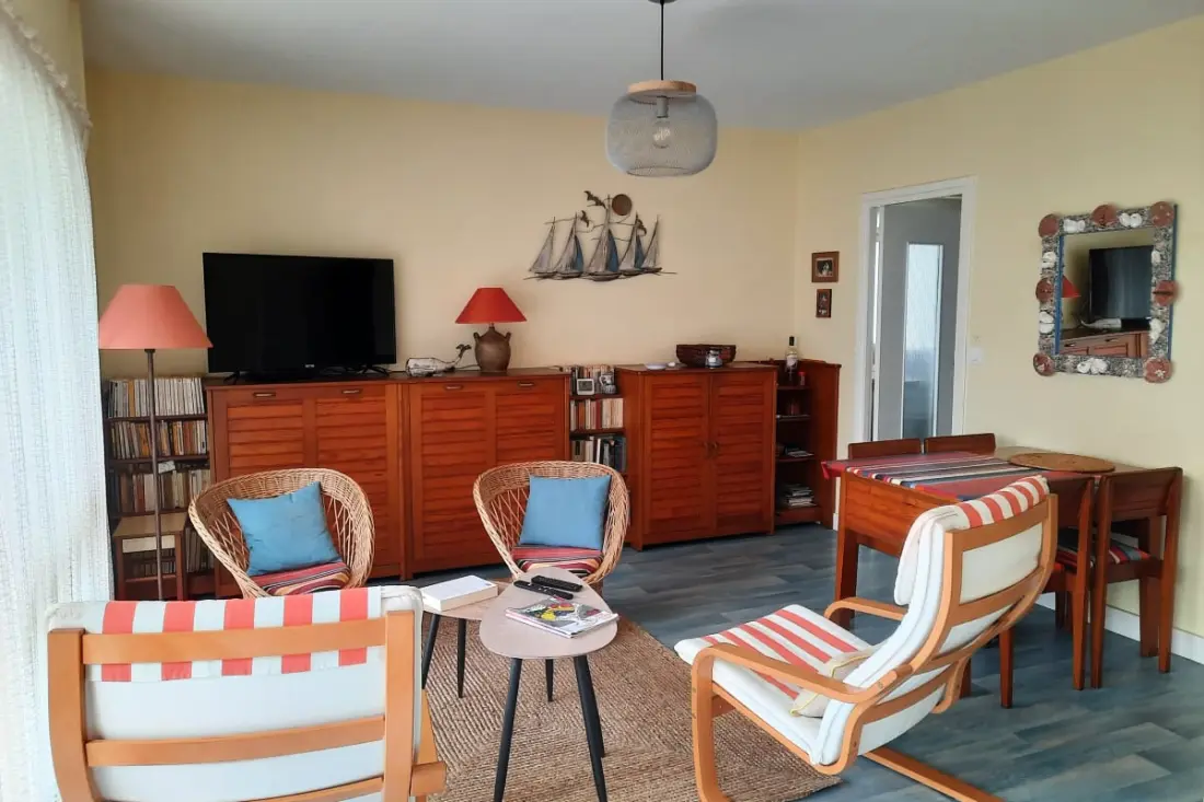 Appartement Douillet Et Facile D'accès (parking)