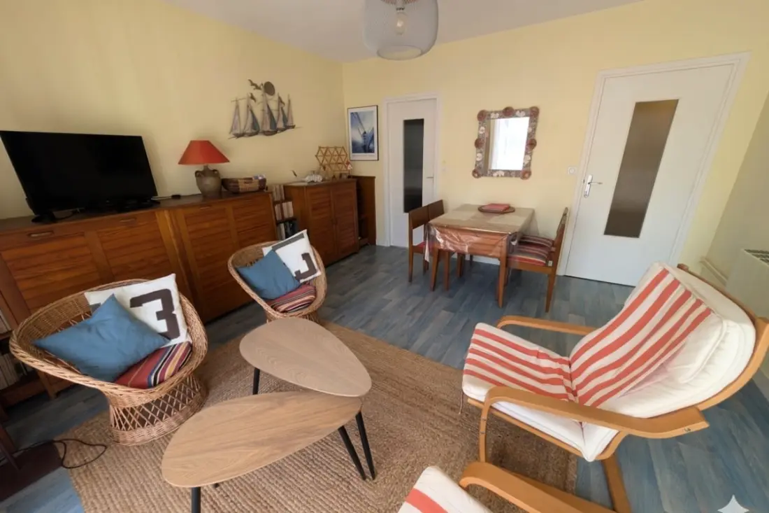 Appartement Douillet Et Facile D'accès (parking)