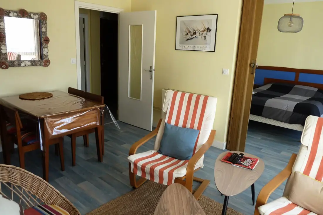 Appartement Douillet Et Facile D'accès (parking)