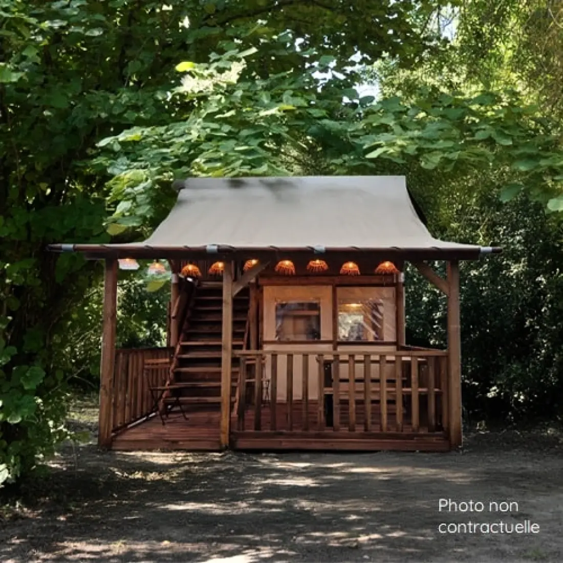 Flower Camping La Grande Plage 3 étoiles★★★