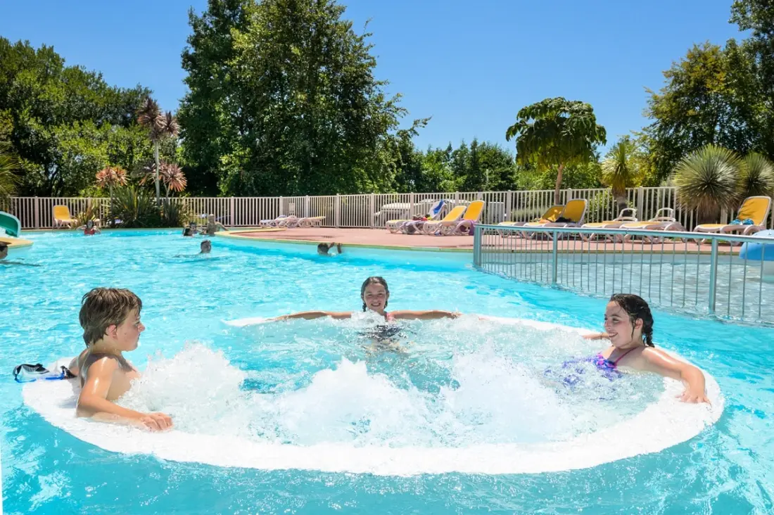 Flower Camping La Grande Plage 3 étoiles★★★