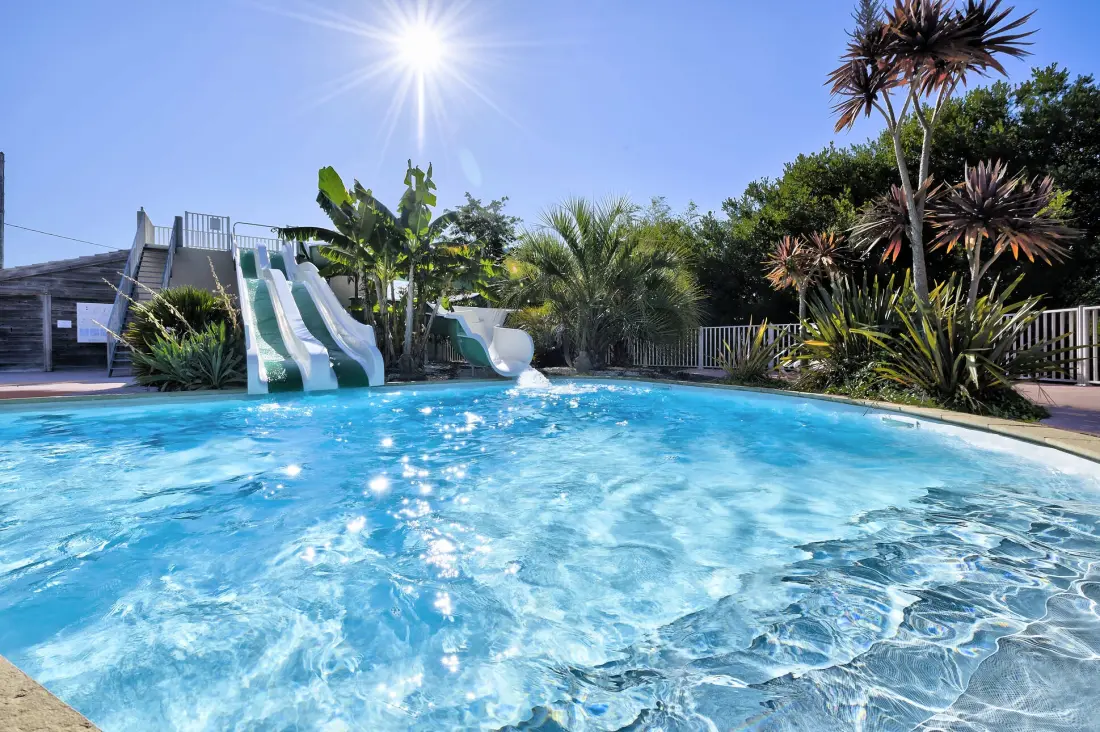 Flower Camping La Grande Plage 3 étoiles★★★
