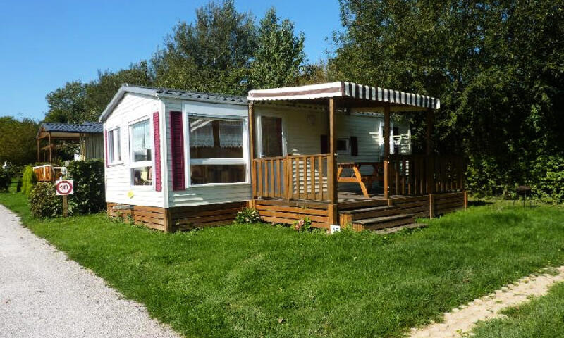 France - Nord et Picardie - Licques - Camping Pommiers Des 3 Pays 4*