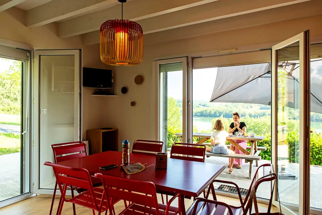 Flower Camping du Lac du Causse 3 étoiles★★★