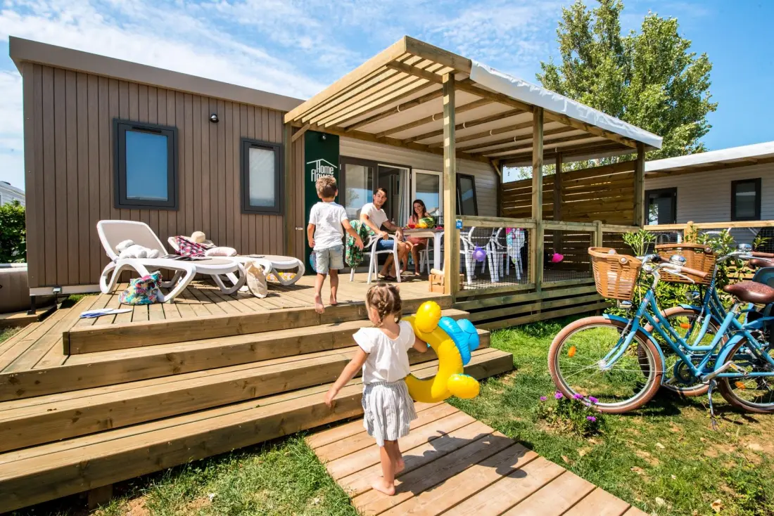 Flower Camping Les Ilates 4 étoiles★★★★