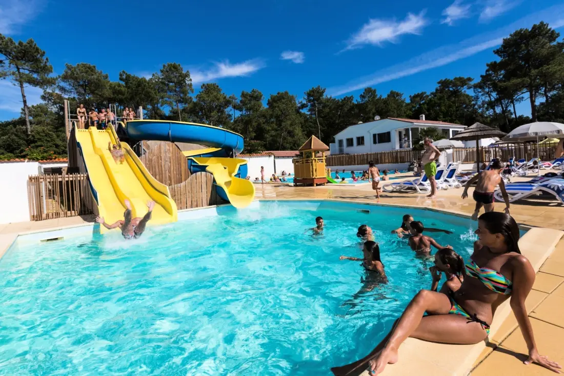Flower Camping Les Dunes 4 étoiles★★★★
