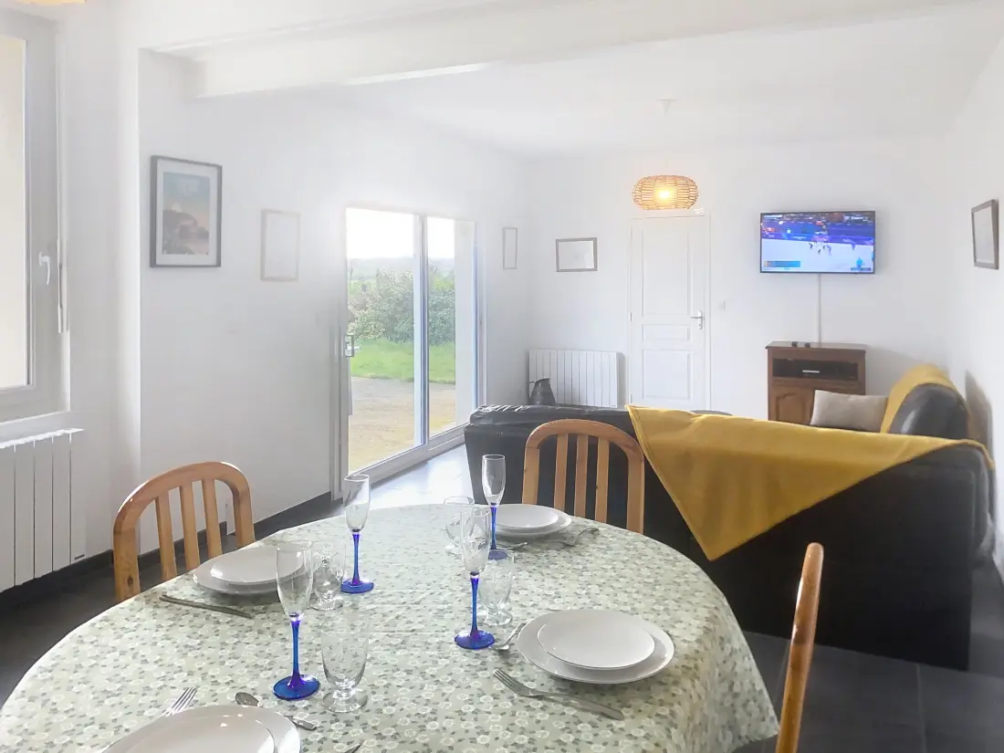 Maison de Vacances Longues-sur-Mer