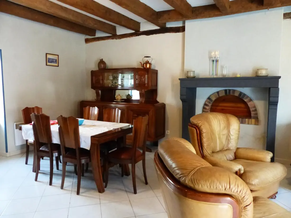 Maison de Vacances Louchy-Montfand 2