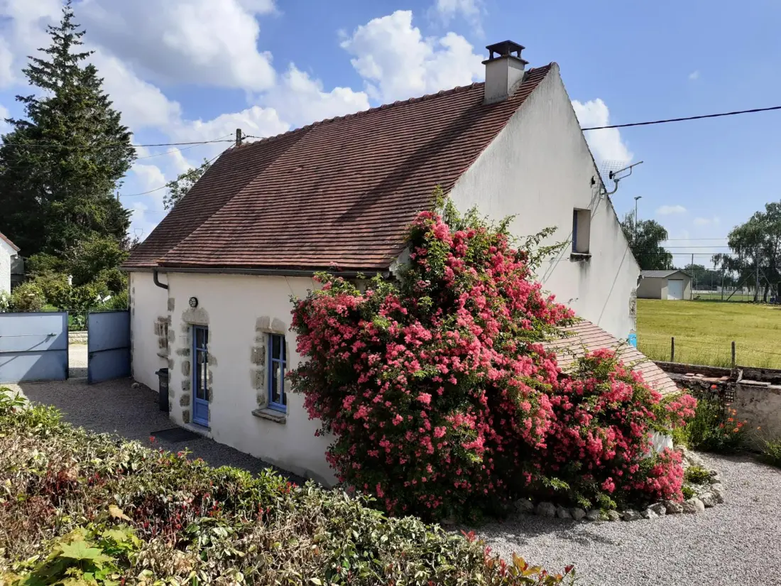 Maison de Vacances Louchy-Montfand 2