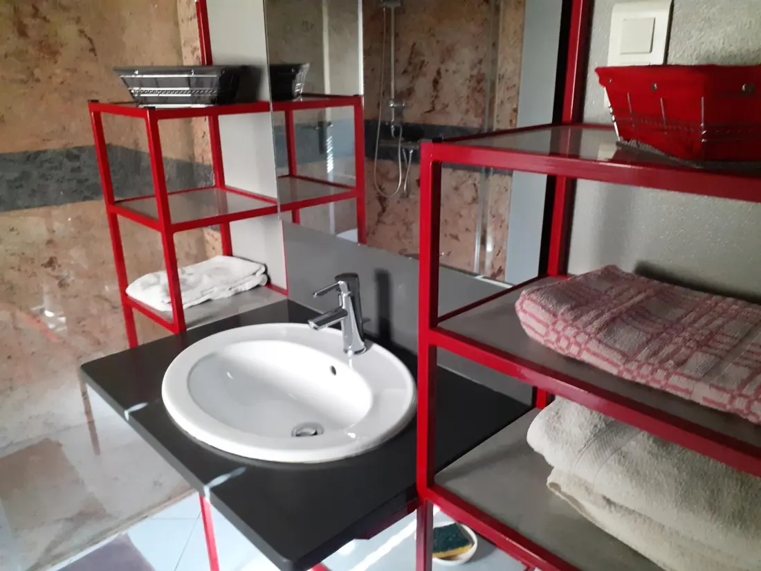 Maison de Vacances Louchy-Montfand 2