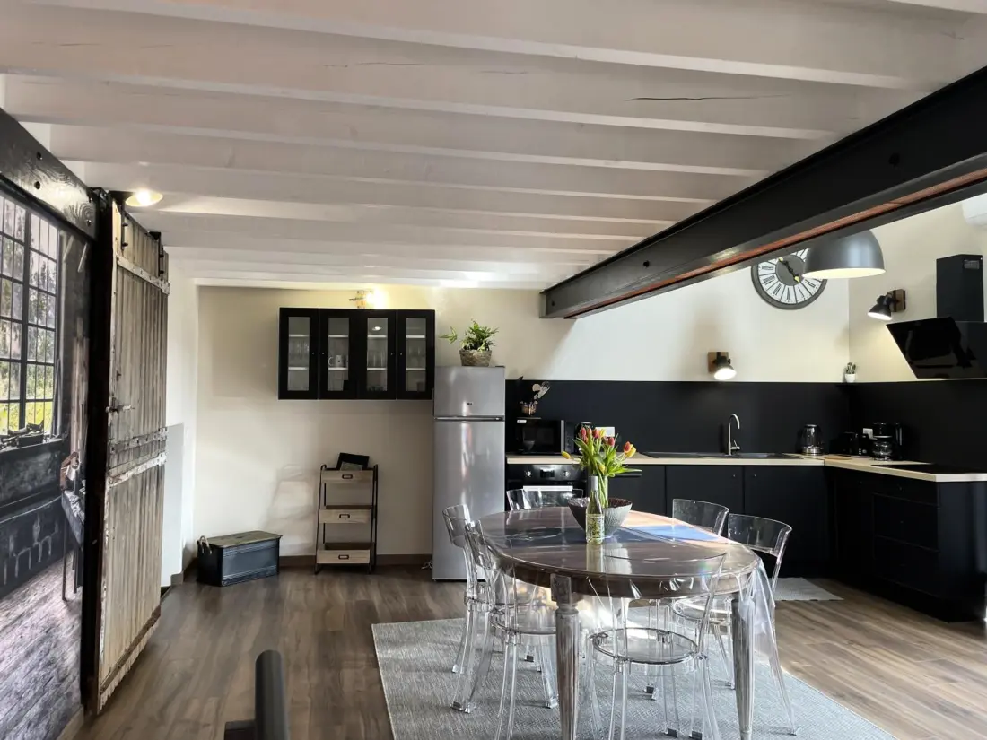Maison de Vacances Louchy-Montfand 3