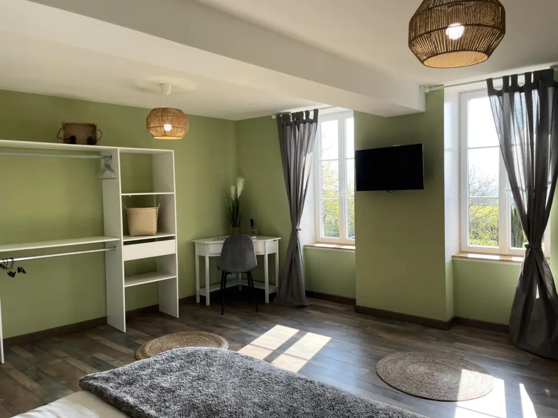Maison de Vacances Louchy-Montfand 3