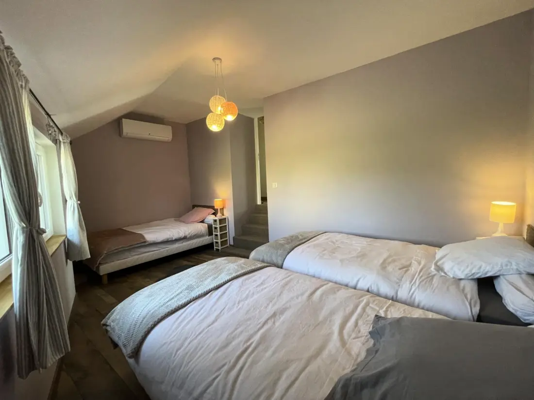 Maison de Vacances Louchy-Montfand 3