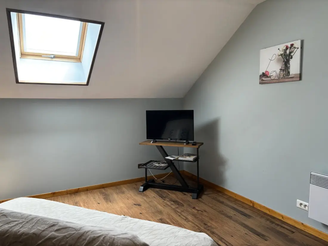 Maison de Vacances Louchy-Montfand 4