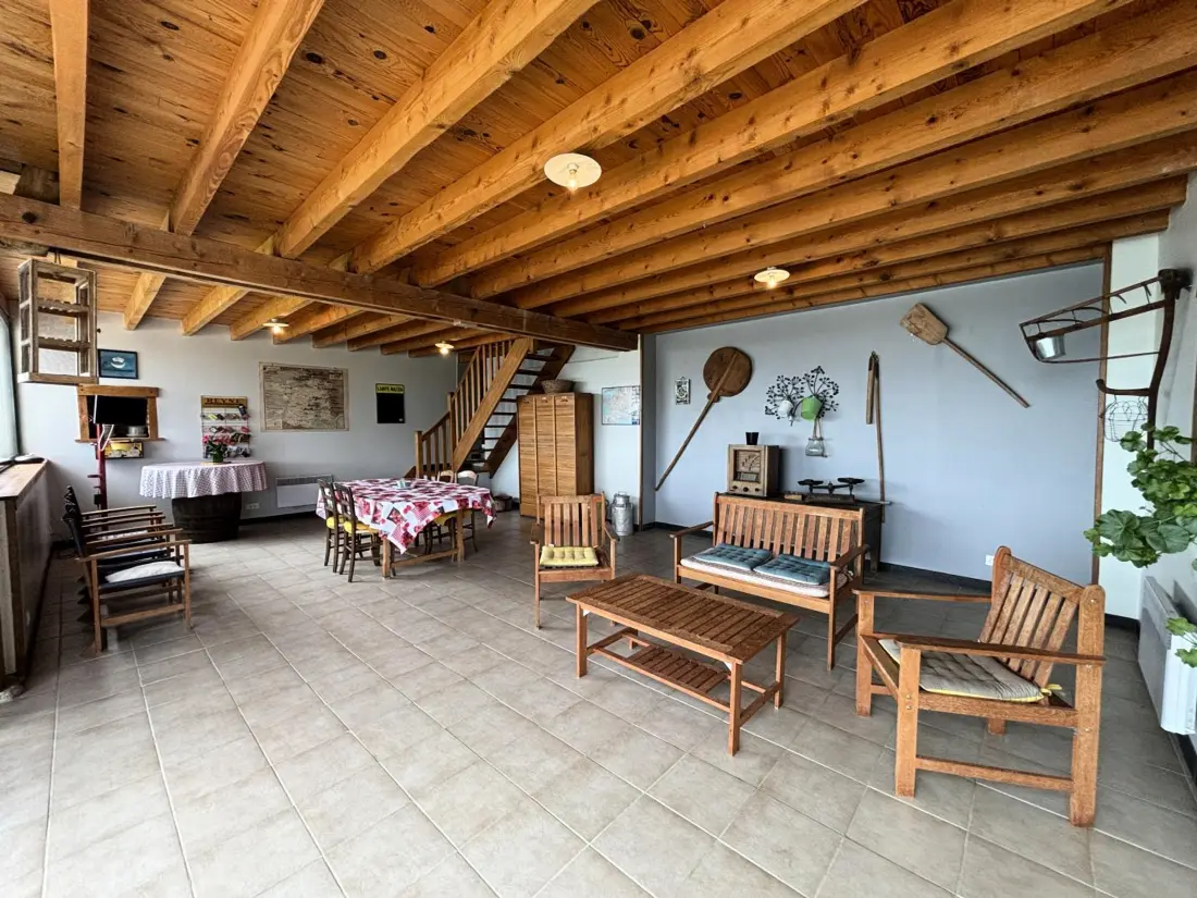 Maison de Vacances Louchy-Montfand 4