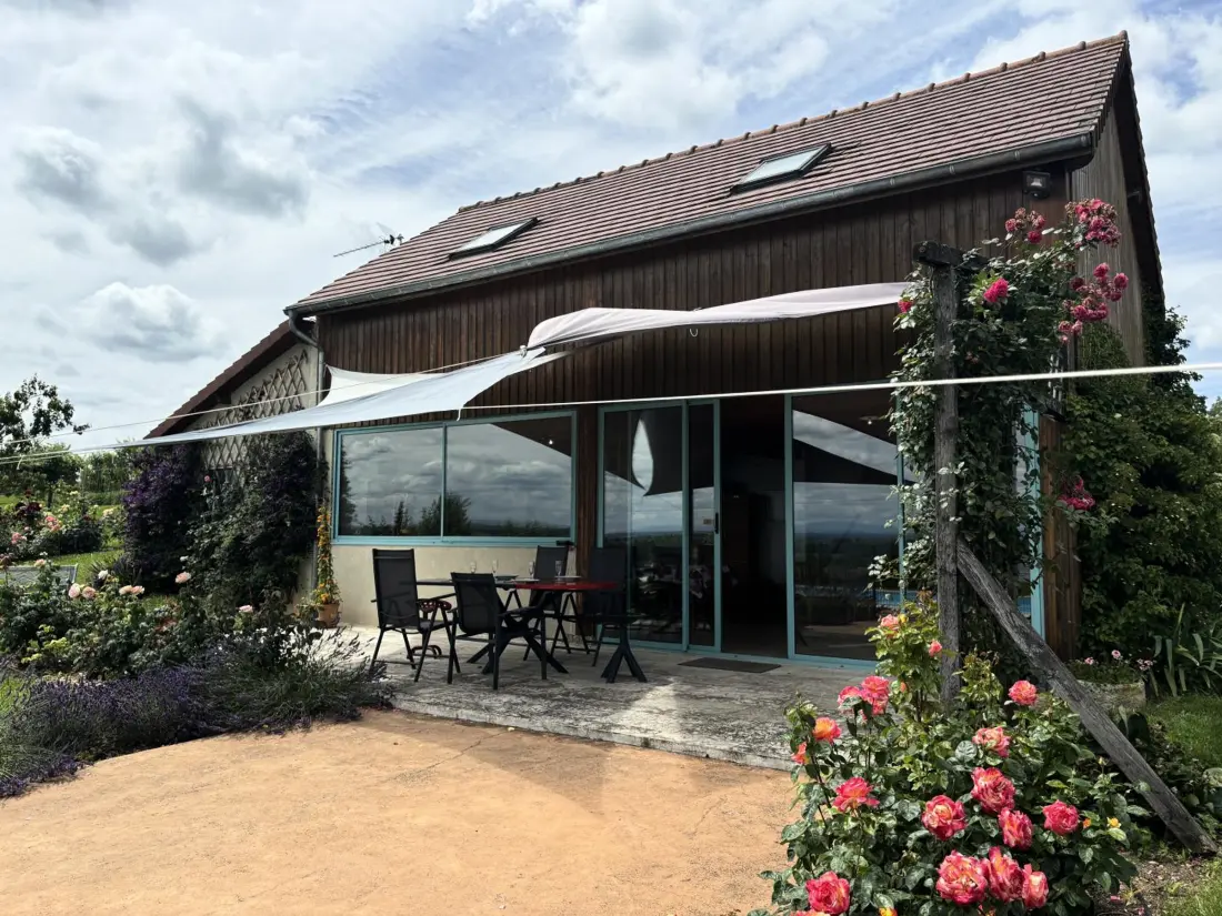 Maison de Vacances Louchy-Montfand 4