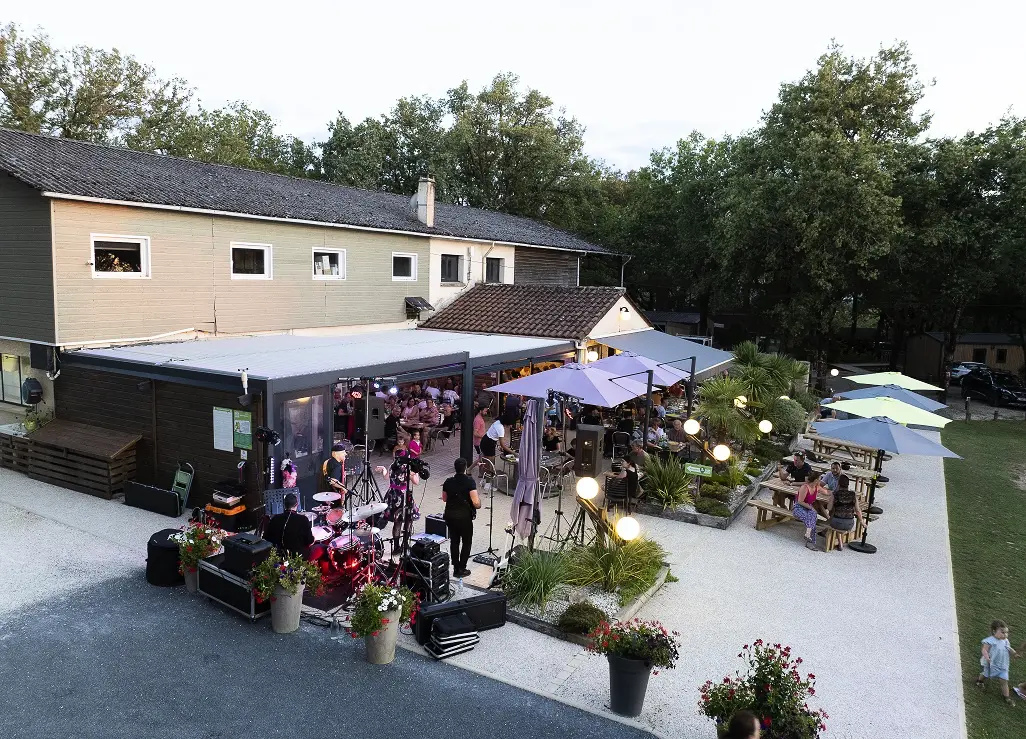 Camping Les Hirondelles 41 étoiles★