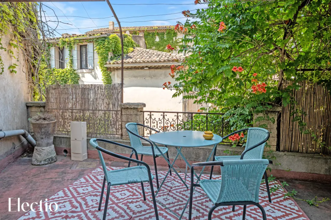 Maison Alena | Place Centrale Lourmarin