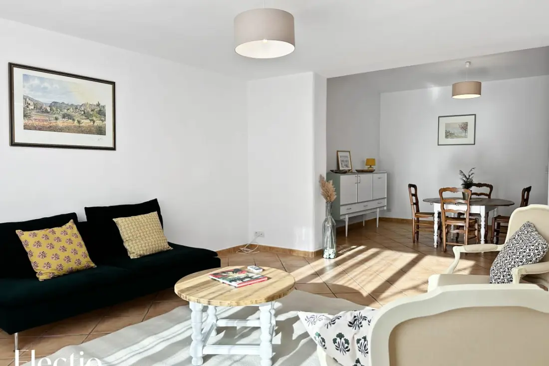 Maison Alena | Place Centrale Lourmarin