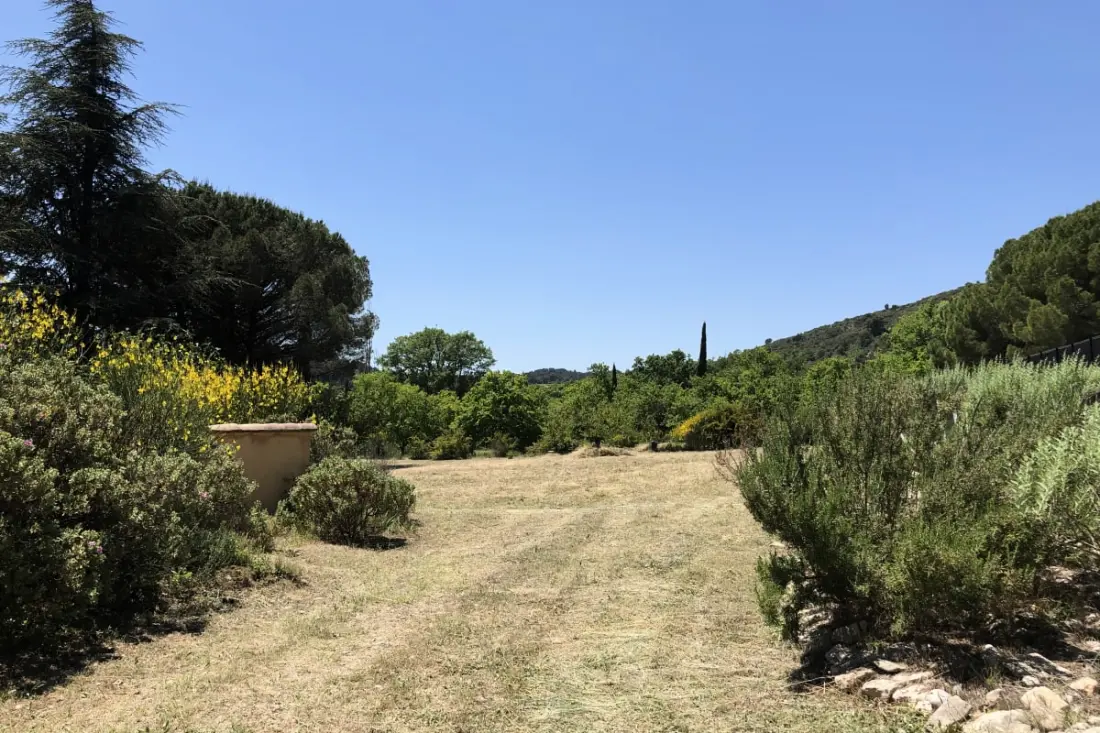 Maison De Famille En Pleine Nature, Piscine  Lourmarin