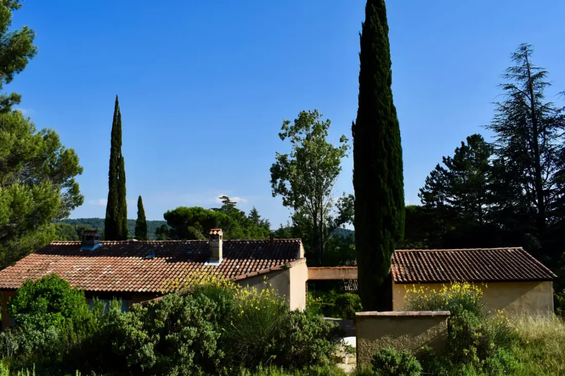 Maison De Famille En Pleine Nature, Piscine  Lourmarin