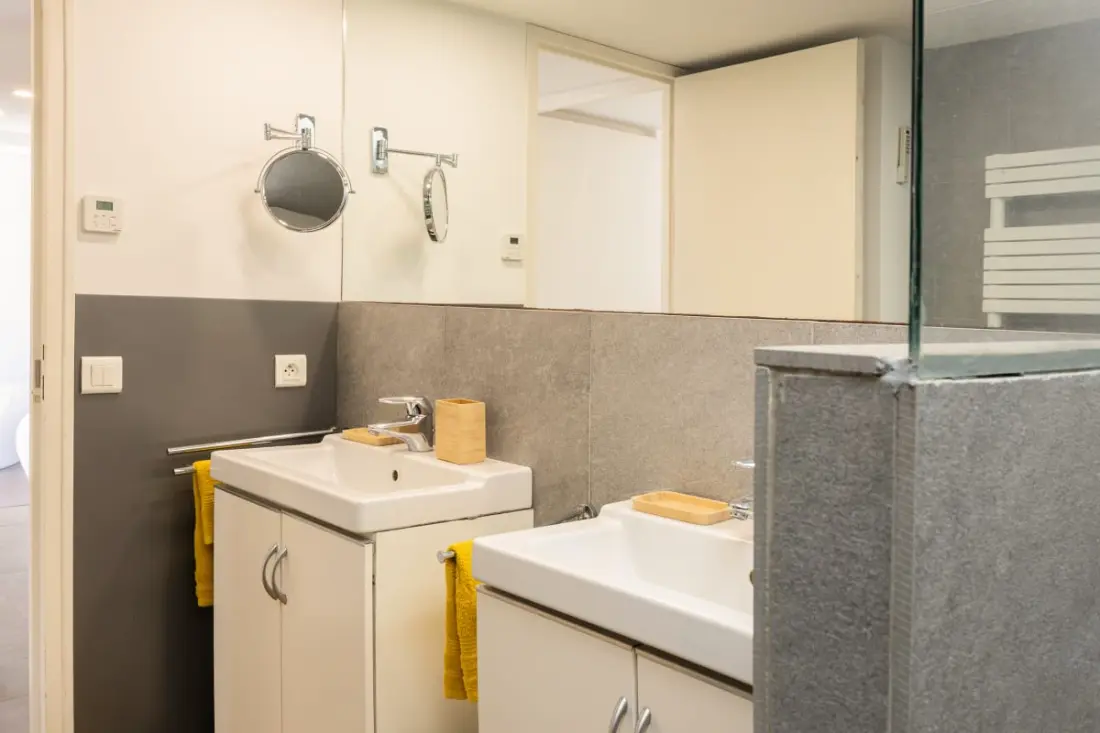 Casale E Piazze 45 – Maison De Vacances Les Pieds Dans L’eau à Lumio
