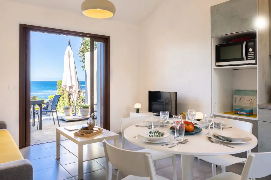 Casale E Piazze 46 – Maison De Vacances Face à La Mer à Lumio