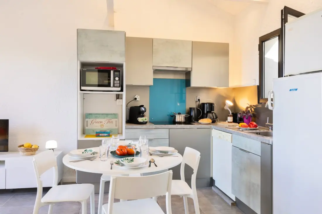Casale E Piazze 46 – Maison De Vacances Face à La Mer à Lumio
